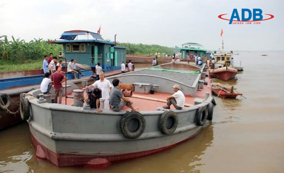 Quy định tội giao cho người không đủ điều kiện điều khiển phương tiện giao thông đường thủy 1 Phương tiện giao thông đường thủy-Luật sư ADB SAIGON