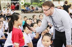 Đối tượng nào được làm giấy phép lao động cho người nước ngoài? 1 Đối tượng nào được làm giấy phép lao động cho người nước ngoài?