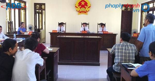 Nguyên tắc Tòa án xét xử tập thể là gì? 1 Tòa án xét xử tập thể nguyên tắc - Tư vấn, hỗ trợ pháp lý nhanh