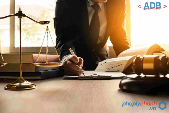 Trách nhiệm cung cấp tài liệu và chứng cứ là của ai trong BLTTDS? 7 Trách nhiệm cung cấp tài liệu và chứng cứ - Hỗ trợ, tư vấn pháp lý nhanh