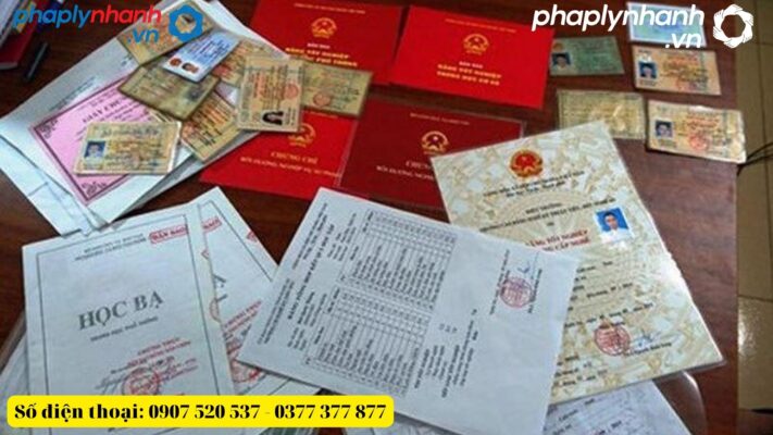 Cá nhân sử dụng bằng giả sẽ bị xử phạt hành chính như thế nào? 2 Cá nhân sử dụng bằng giả sẽ bị xử phạt hành chính-Hỗ trợ, tư vấn pháp lý nhanh