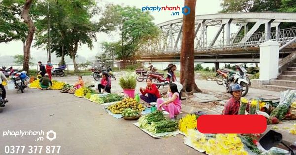 Hành vi lấn chiếm vỉa hè và hình thức xử phạt như thế nào? 2 lẫn chiếm vỉa hè,lòng đường