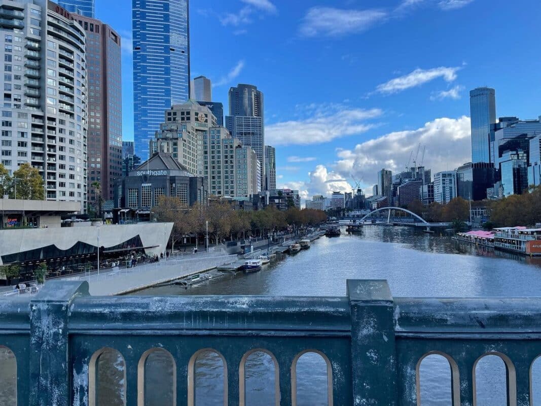 Dịch vụ quản lý bất động sản được pháp luật quy định như thế nào? 4 Dịch vụ quản lý bất động sản được pháp luật quy định như thế nào? -tư vấn hỗ trợ pháp lý nhanh