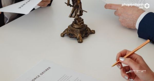 Các vụ án tranh chấp nào được giải quyết theo thủ tục tố tụng dân sự?